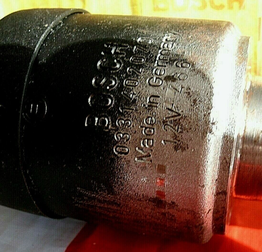 One Only Original BOSCH 0331402021 Solenoid Switch 12 V 466 New Old Stock.