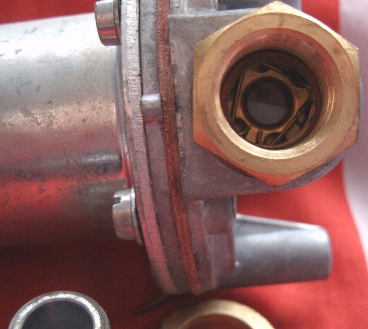 NewPetrol Pump 4 CARBURETTORS 12V With Fitting Banjo Bolts, Seals &Banjos NOS