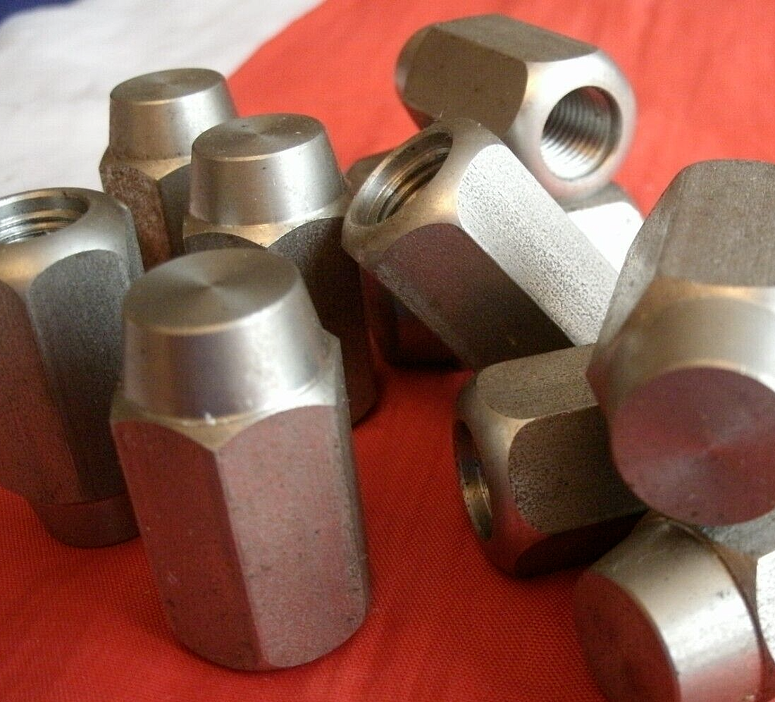 One New Set of Rover P5B Saloons & Coupe Stainless Steel Wheel Nuts +3/8 Socket.