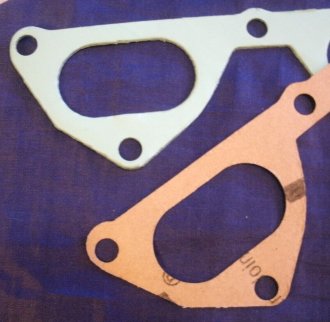 ONE NEW PAIR OF FORD ESCORT MK2 BDA RS 1800 STANDARD TYPE INLET MANIFOLD GASKETs