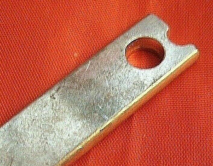 ROVER P6 New Car Set 4 Stainless Steel Rear Brake Caliper Retaining Plates