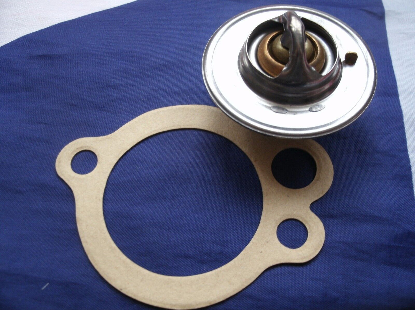 ROVER SD1 V8 ALL MODELS 1976 to 1984 THERMOSTAT HOUSEING GASKET SET LAST ONLY