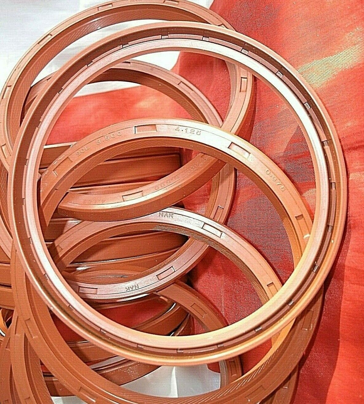 1 New 1982 to 1986 Rover SD1 2300 & 2600 Rear Main Oil Seal Crankshaft NA123