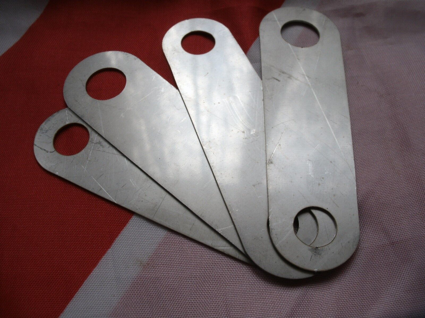 ASTON MARTIN TOP WISHBONE STAINLESS SHIMS THE DB 4 * 5 * 6 * DBS6 * DBSV8 & V8