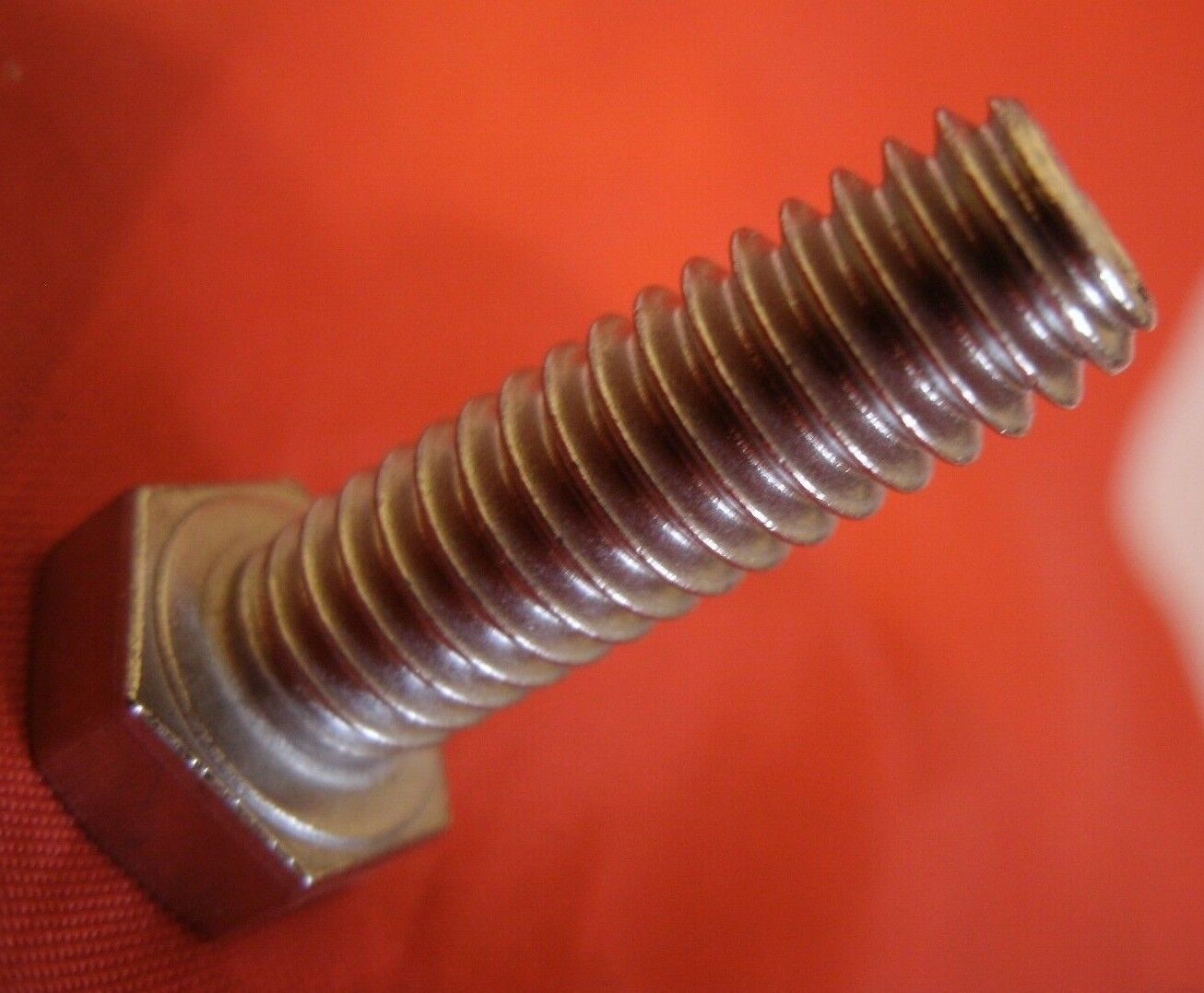 Classic Range Rover Bolts Timing Marker To Timing Cover Next Crank Pulley