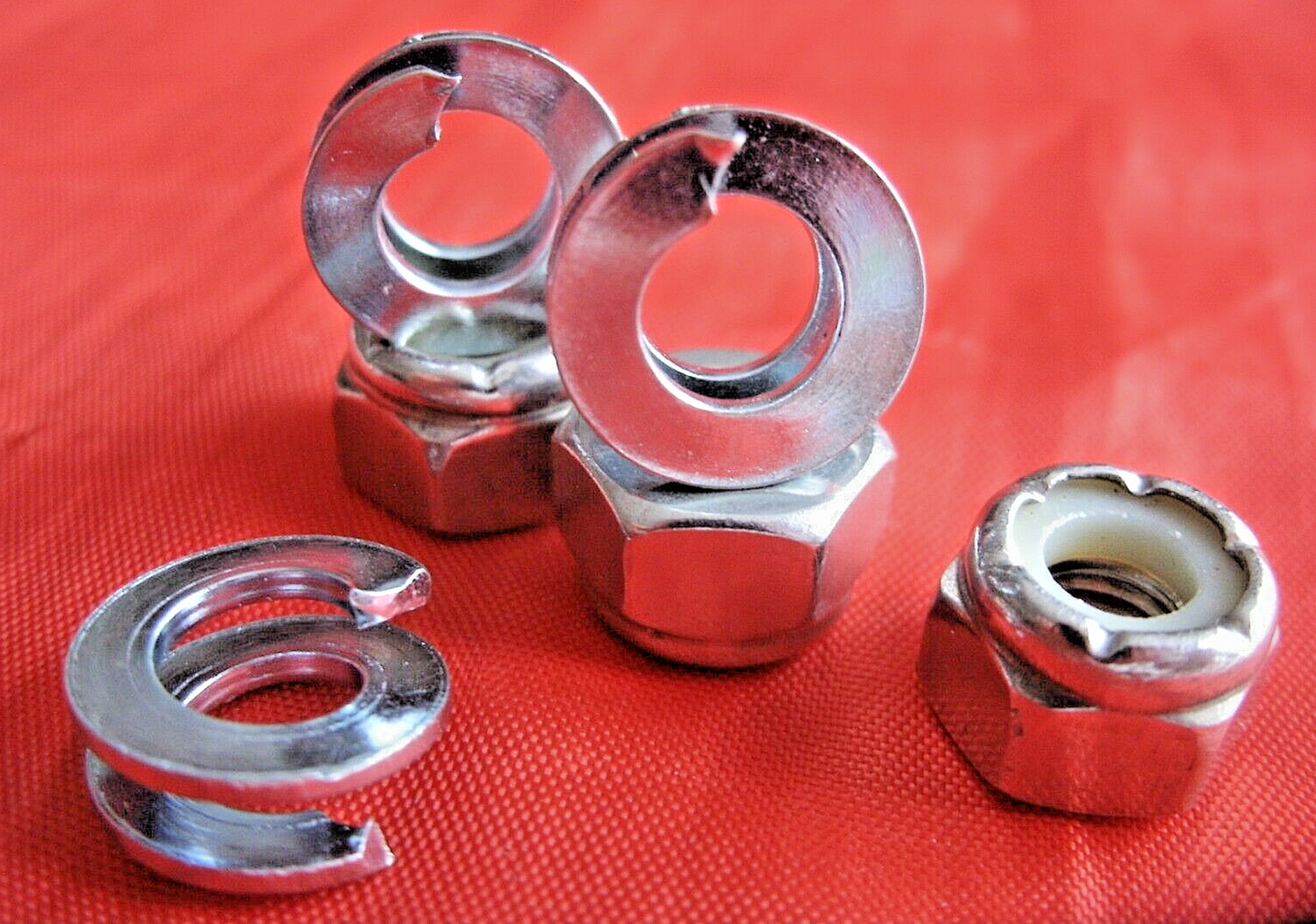 Rover P4 1954 to 1959 Rear Wheel Cylinder Fitting kit Special Washers Nylon Nut