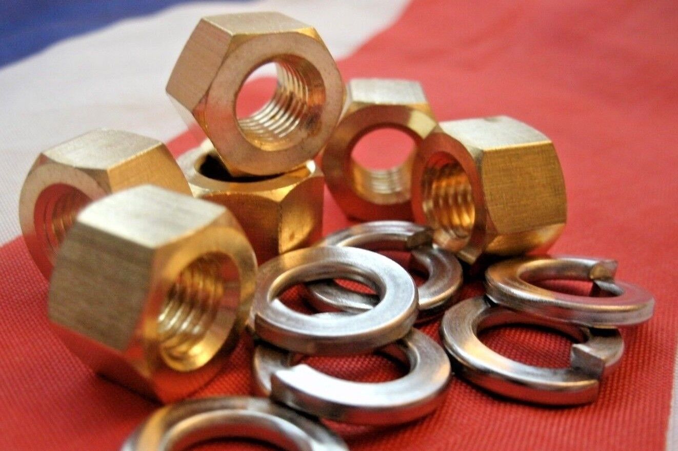 NEW ROVER P6B V8 1967 to 1977 SET OF 6 BRASS EXHAUST MANIFOLD NUT & WASHER KIT.