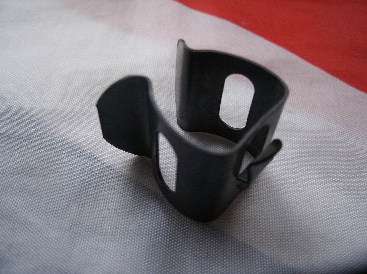 NOS Rover P6 2000 TC Cold Start Chock Twin Cable Mounting Clip Airbox intake.