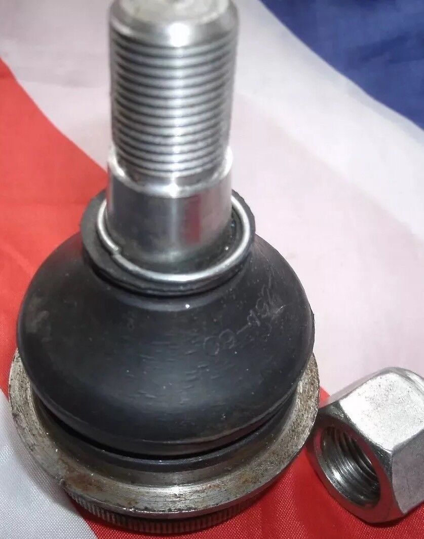 NOS ROVER P6 2000 2200 3500 LOWER SWIVEL BALL JOINT + A NEW RETAINING CLIP