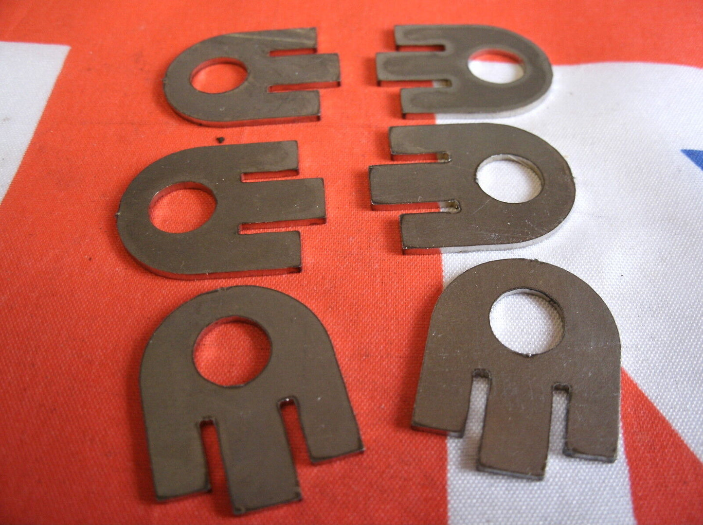 NEW Rover P4 All Models Front Stud Plates For Valance To Front Wing Fixings