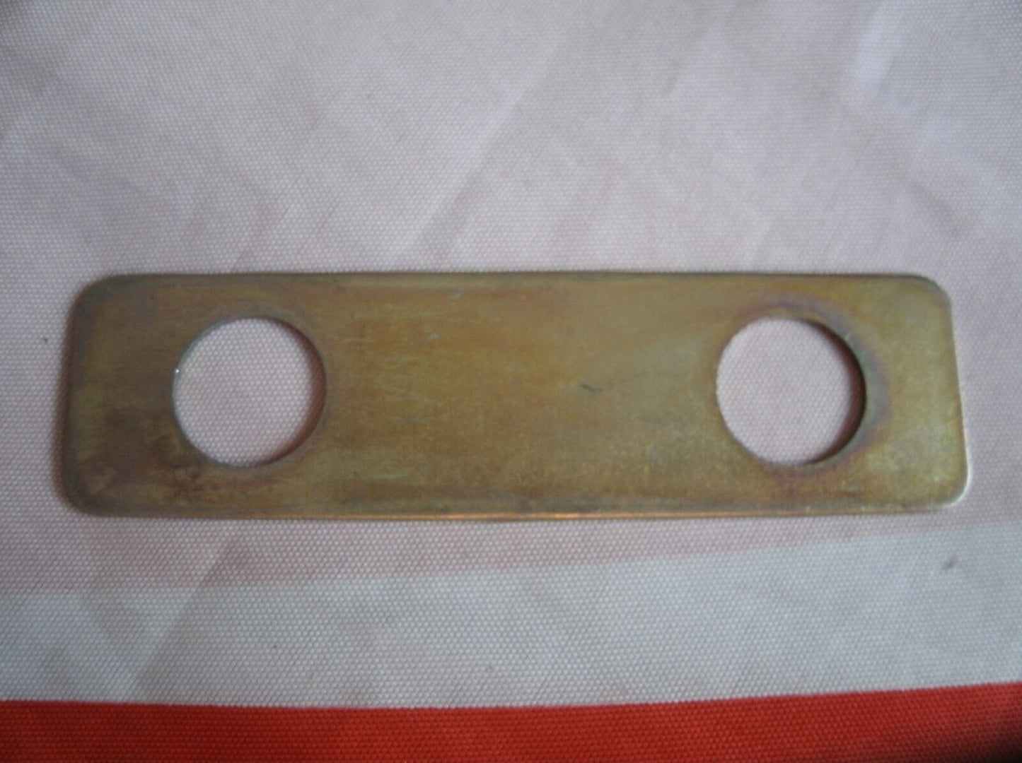 NOS Rover P6 2000 2200 & 3500 One Girling Rear Brake Pad Lock Tab 605053