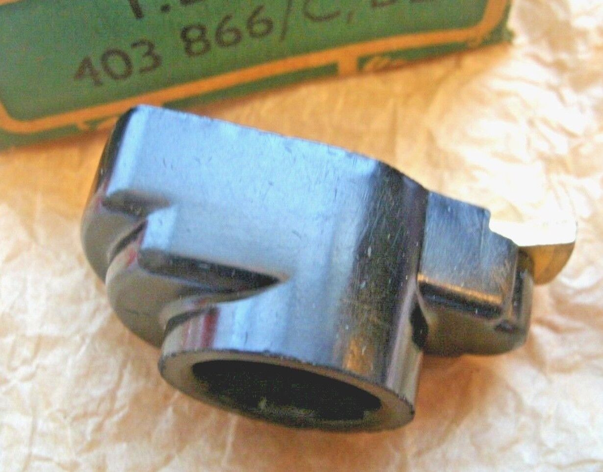 One NOS Lucas Rotor Arm 403836 With Box.