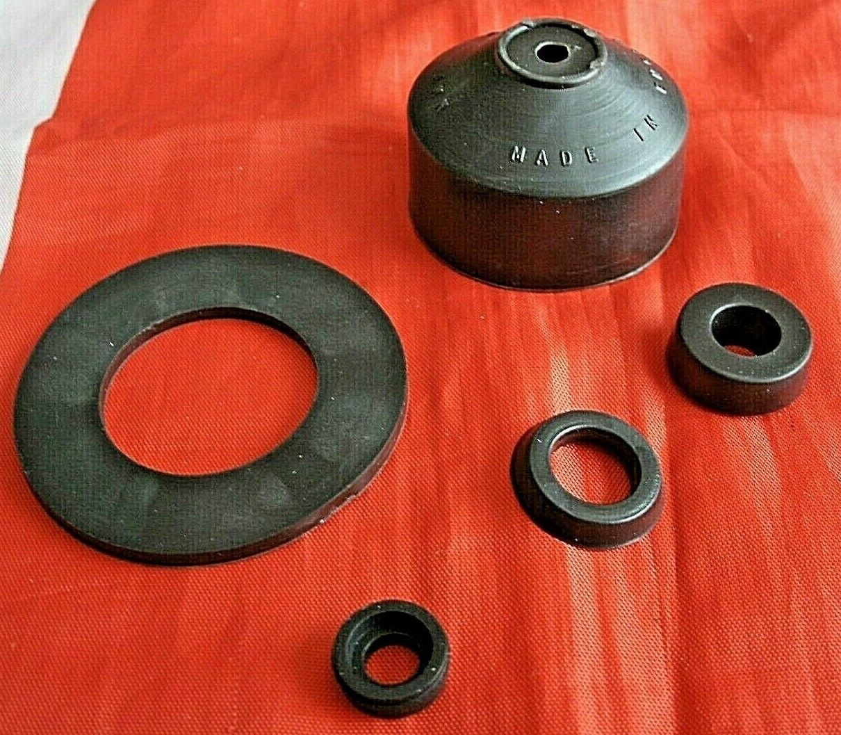 1 New Rover SD1 2.3 2.6 & V8 Clutch Master Cylinder Seal kit SP1963 1976-ON
