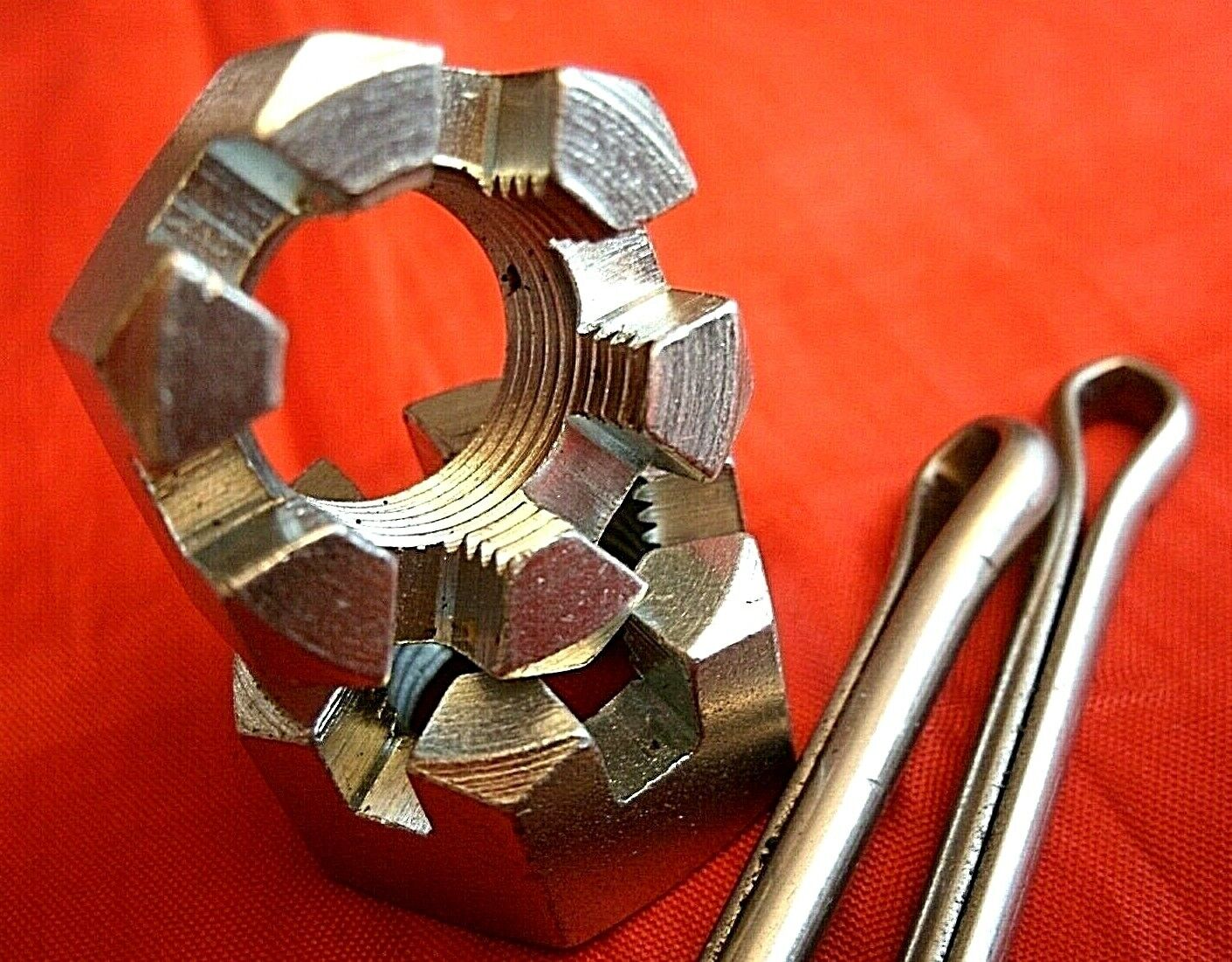 FORD ESCORT MK 1 NEW SET OF ANTI ROLL BAR NUTS & STAINLESS STEEL SPLIT PINS