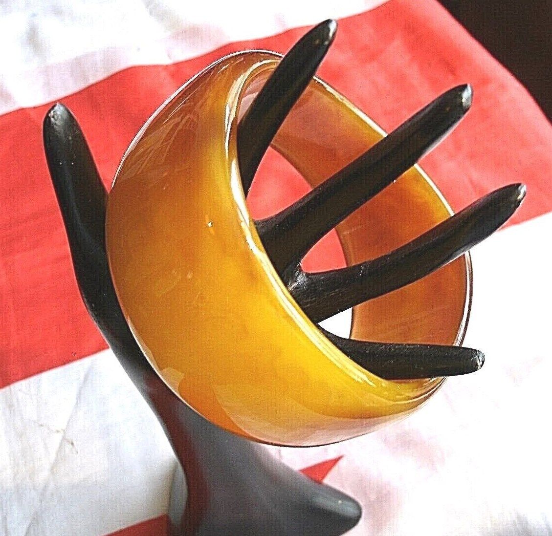 One Beautiful Vintage Bakelite Bangle In A Lovely Butterscotch Colour Very Nice
