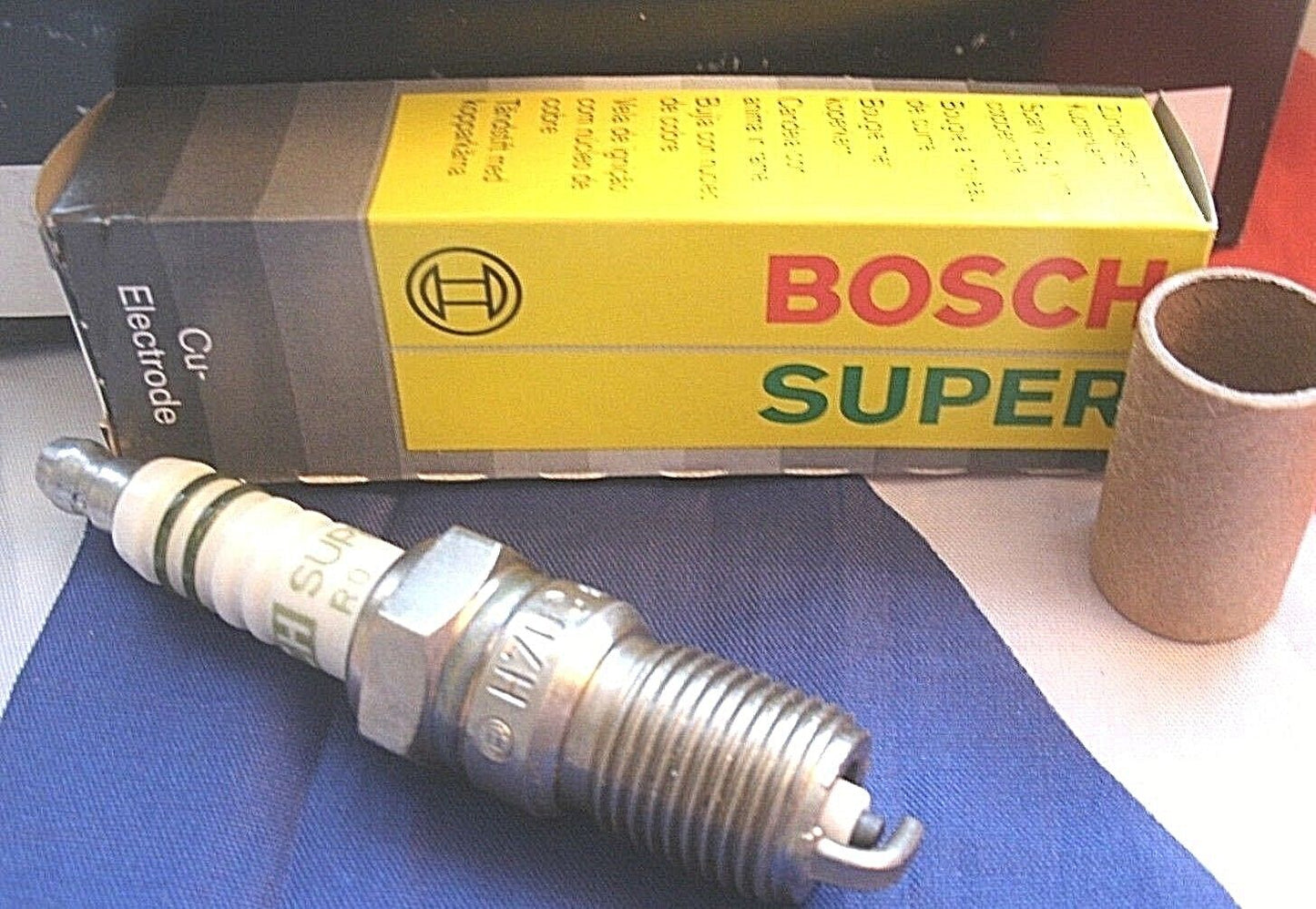 ONE NEW SET OF 4 H7DC Genuine Boxed Bosch Super Spark Plugs 0241235636-740.