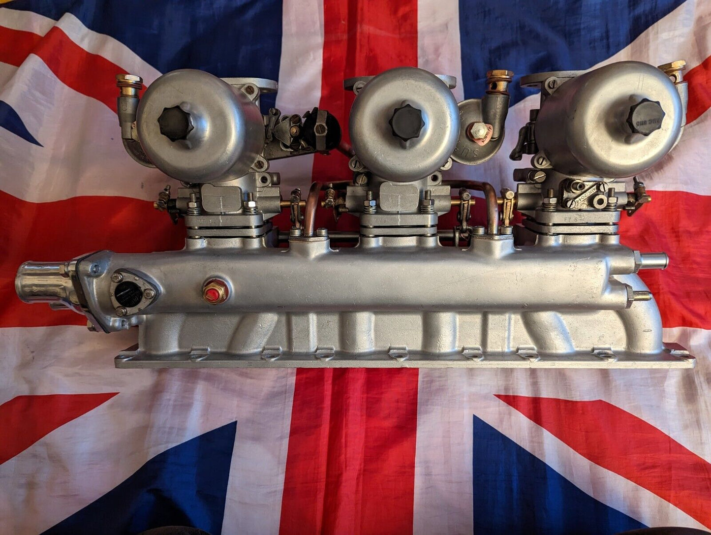 Jaguar 420G & MK10 4.2 Intake Manifold With Triple HD8 Carburetors