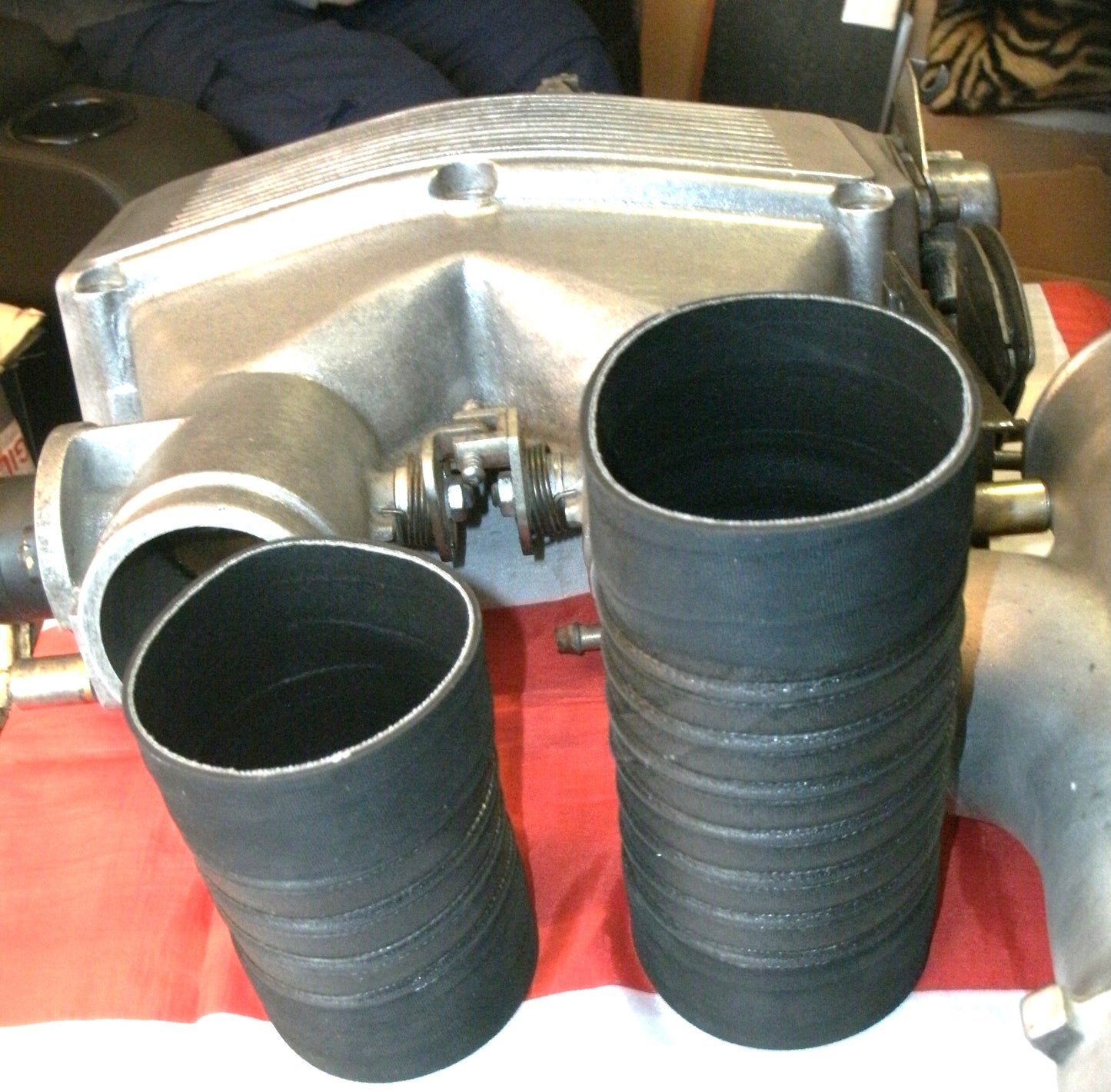 Rover SD1 V8 Twin Plenum One Pair Of Induction Hoses.