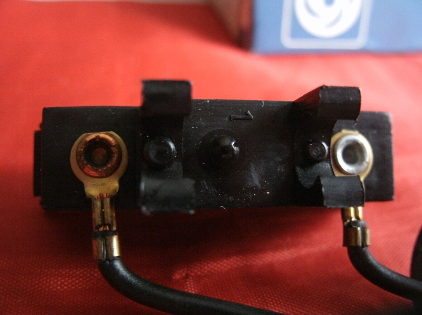 One NOS Land Rover Cold Start Chock Cable Warning Light Switch