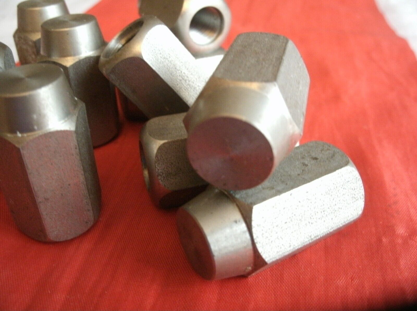 One New Set of Rover P5B Saloons & Coupe Stainless Steel Wheel Nuts +3/8 Socket.