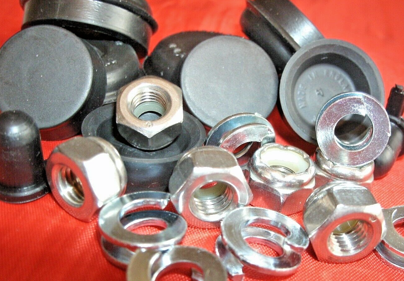 1 Rover P4 Rear Brake Cylinders Car set Rubber Seals & Lock nuts Special Washers