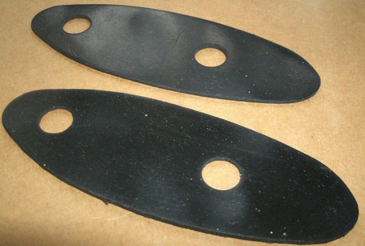 NEW LOTUS CARLTON OMEGA BOOT SPOILER GASKET PACK OF TWO NEW