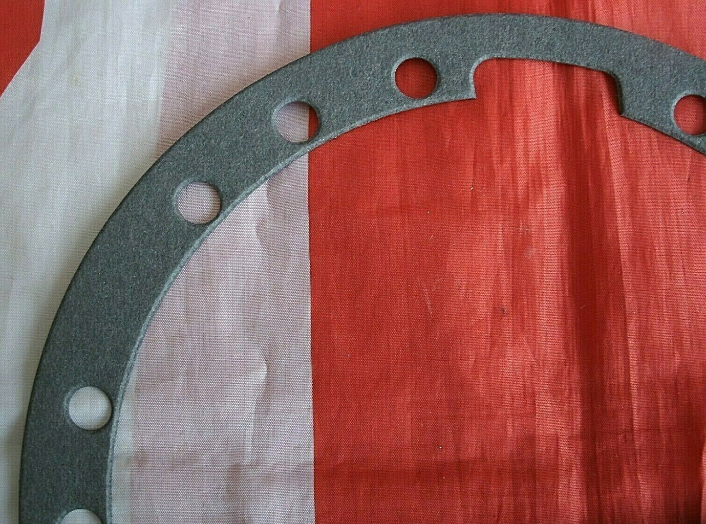 One New Rover P5 Gasket - Joint Washer 4 Differential to Axle Casing all models