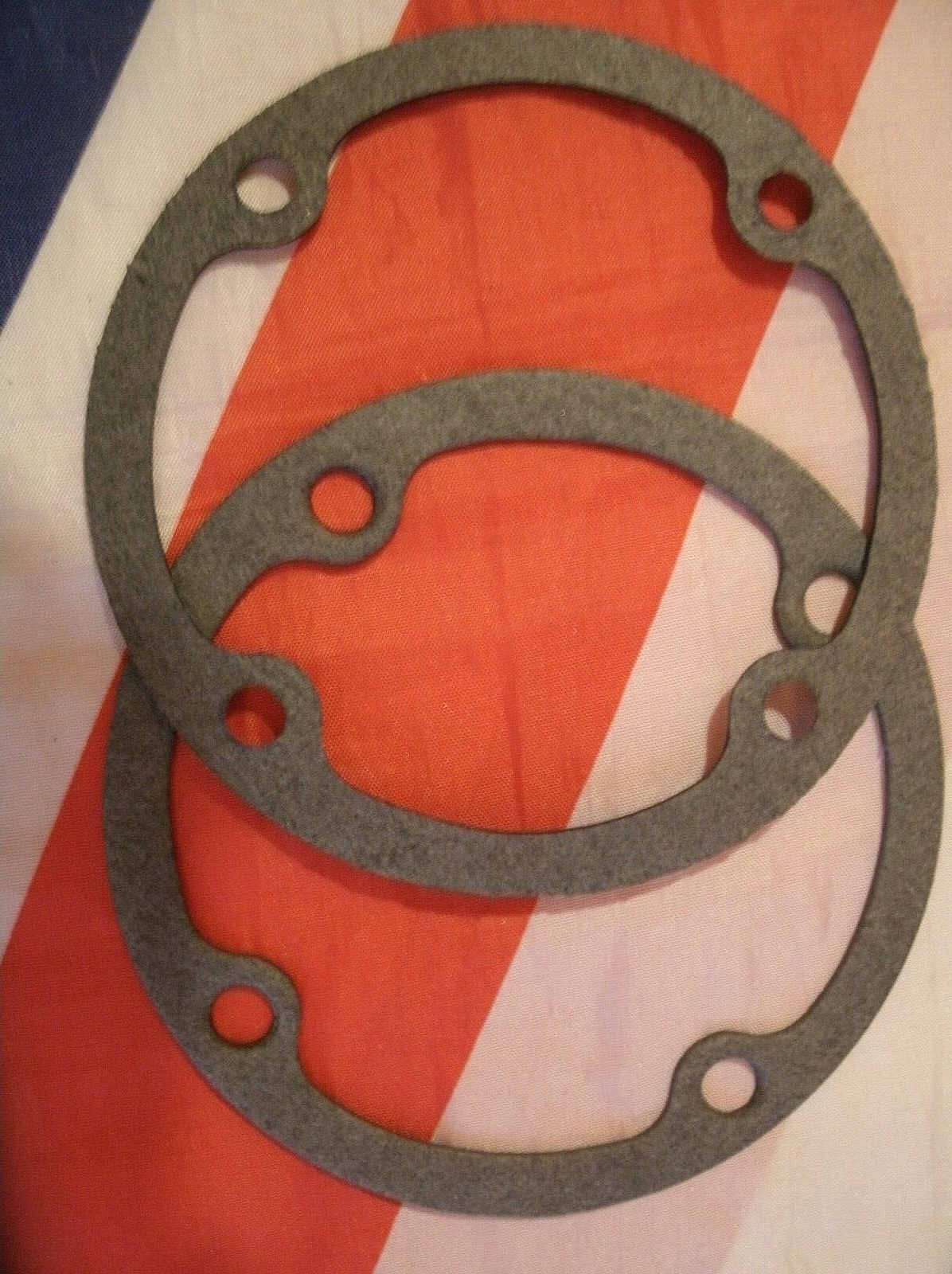 1 Pair of Improver Daimler Breather Housing Gaskets for Either Side of the Gauze