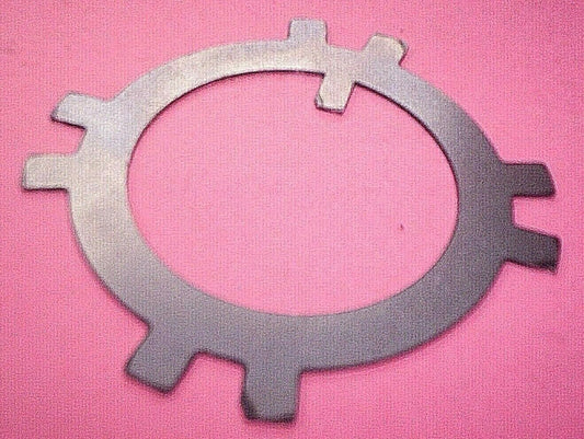 NEW FORD CONSUL ZODIAC ZEPHYR REAR WHEEL BEARING LOCK TAB FOR NEAR & OFF SIDE.