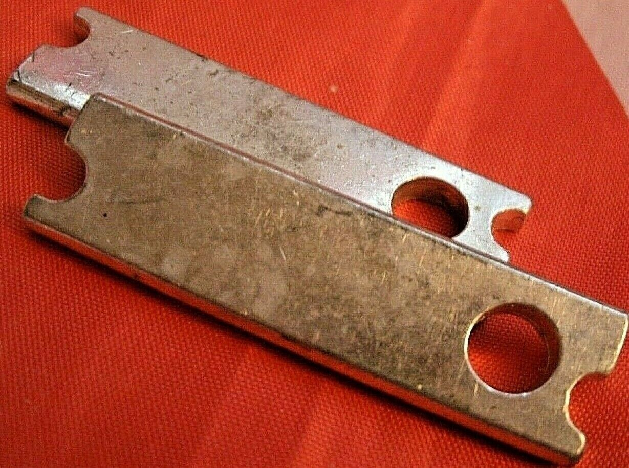 ROVER P6 2 2.2 3.5 ONE New Stainless Steel Rear Brake Caliper Retaining Plate