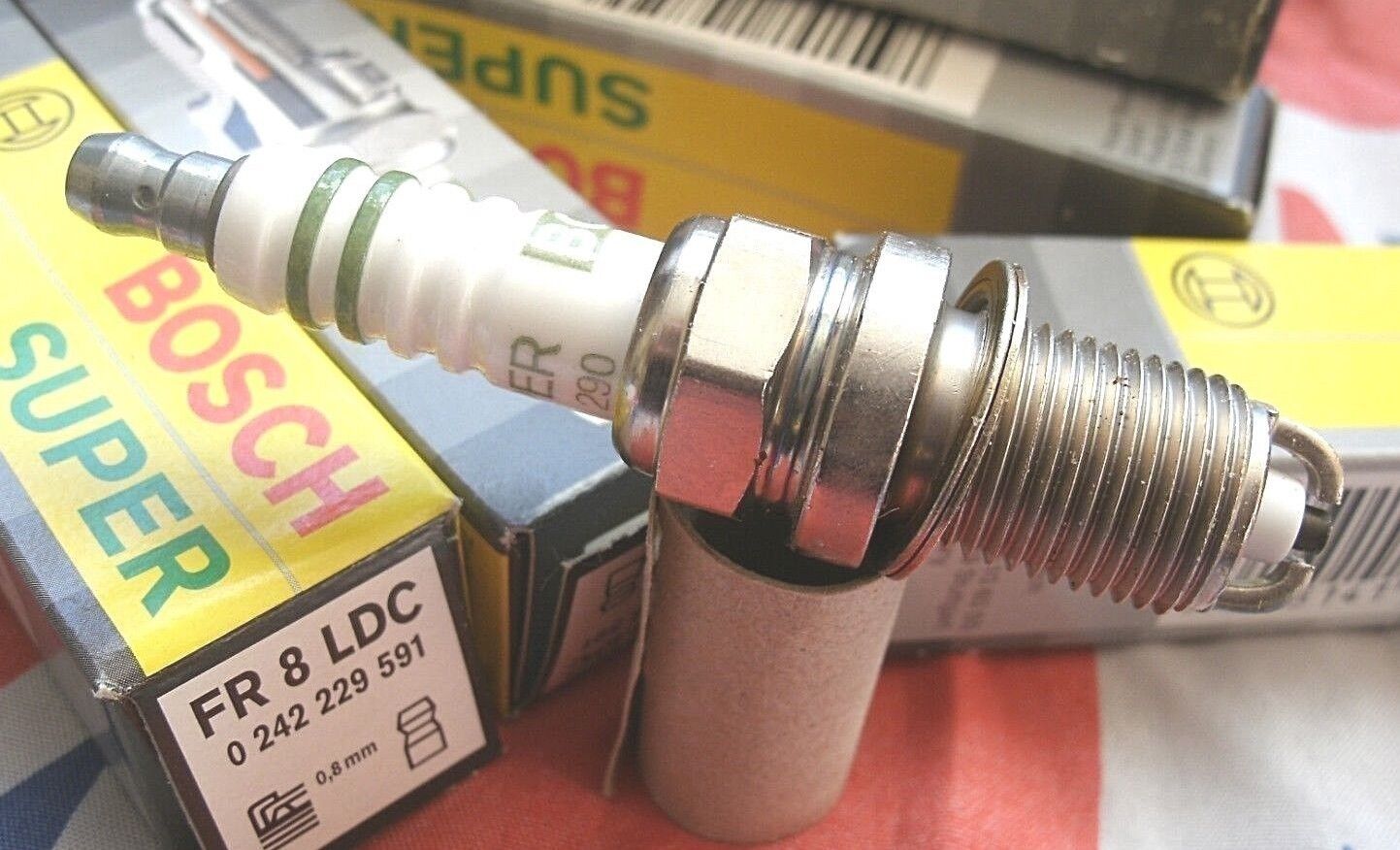 ONE SET OF 10 FR 8 LDC Genuine Boxed Bosch Palatine Spark Plugs 0 242 229 591