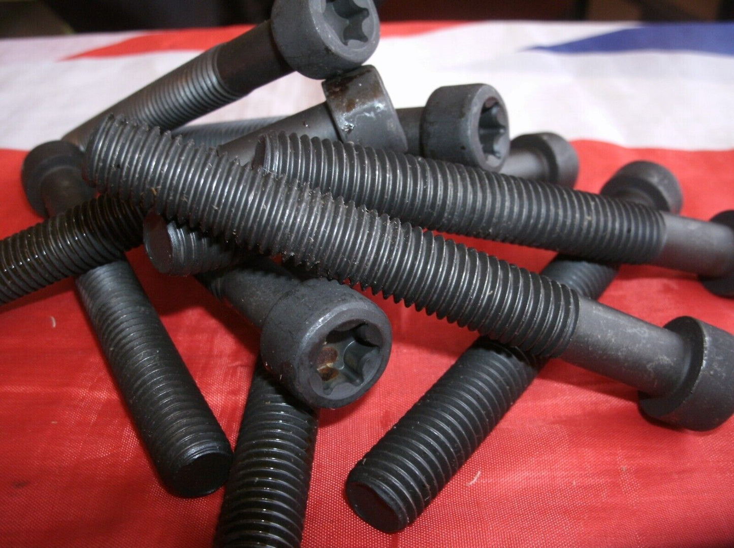 One New Set Of Ten Course FORD Pinto Cylinder Head Bolts 1.6 1.8 & 2.0 Models.