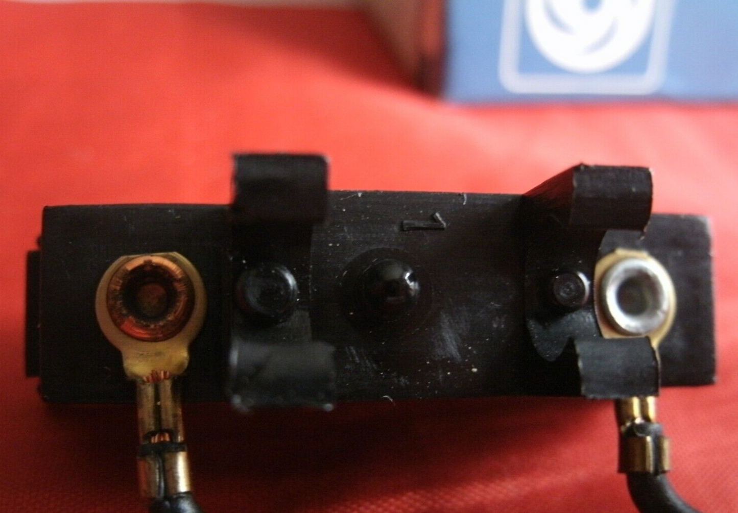 One NOS Land Rover Cold Start Chock Cable Warning Light Switch