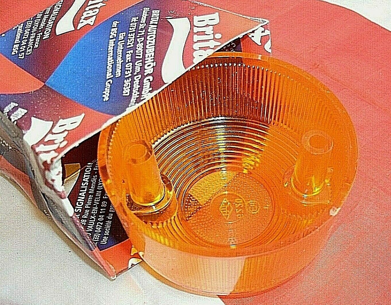 NOS One Britax Amber Light Lens 6220 Box 10101.7189 New Old Stock. 3"x 1,3/8"
