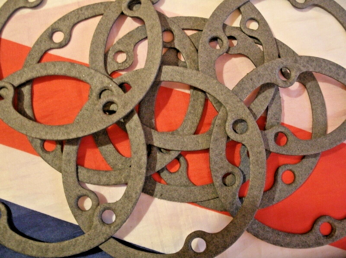 1 Pair of Improver Daimler Breather Housing Gaskets for Either Side of the Gauze