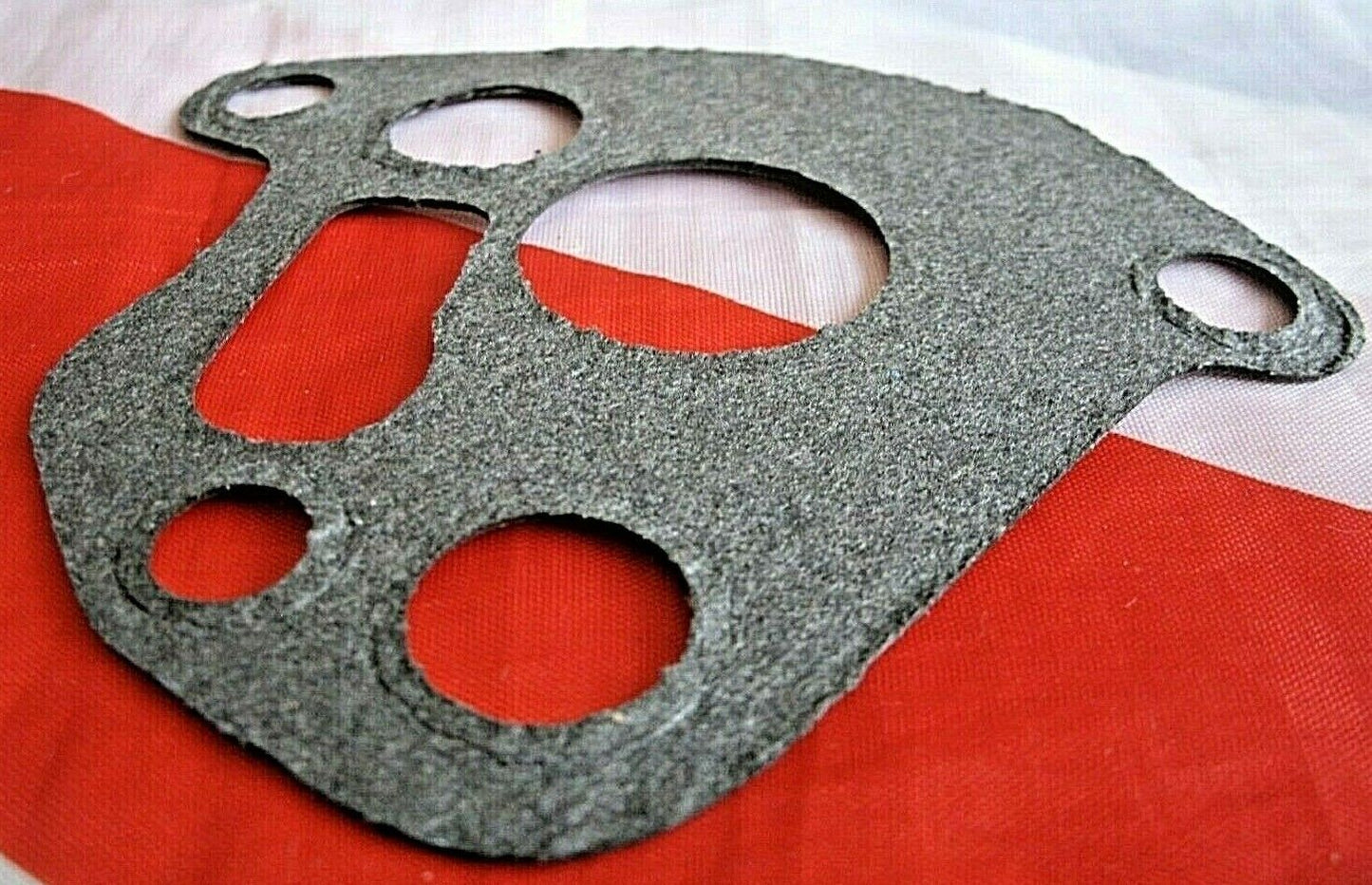 One New I/Q Ford ESCORT OHV Oil Pump Filter Housing Gasket Thickness 1m 6649