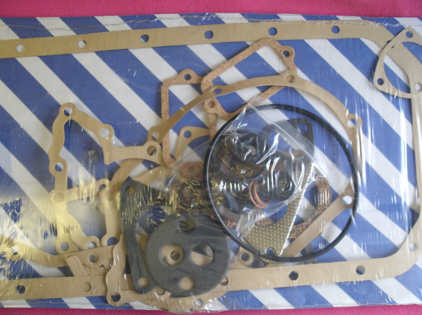 LAND ROVER SERIES 1 ,2, 2A & 3 PETROL  2,1/4 CC 4 CYL OHV CONVERSTON GASKET SET