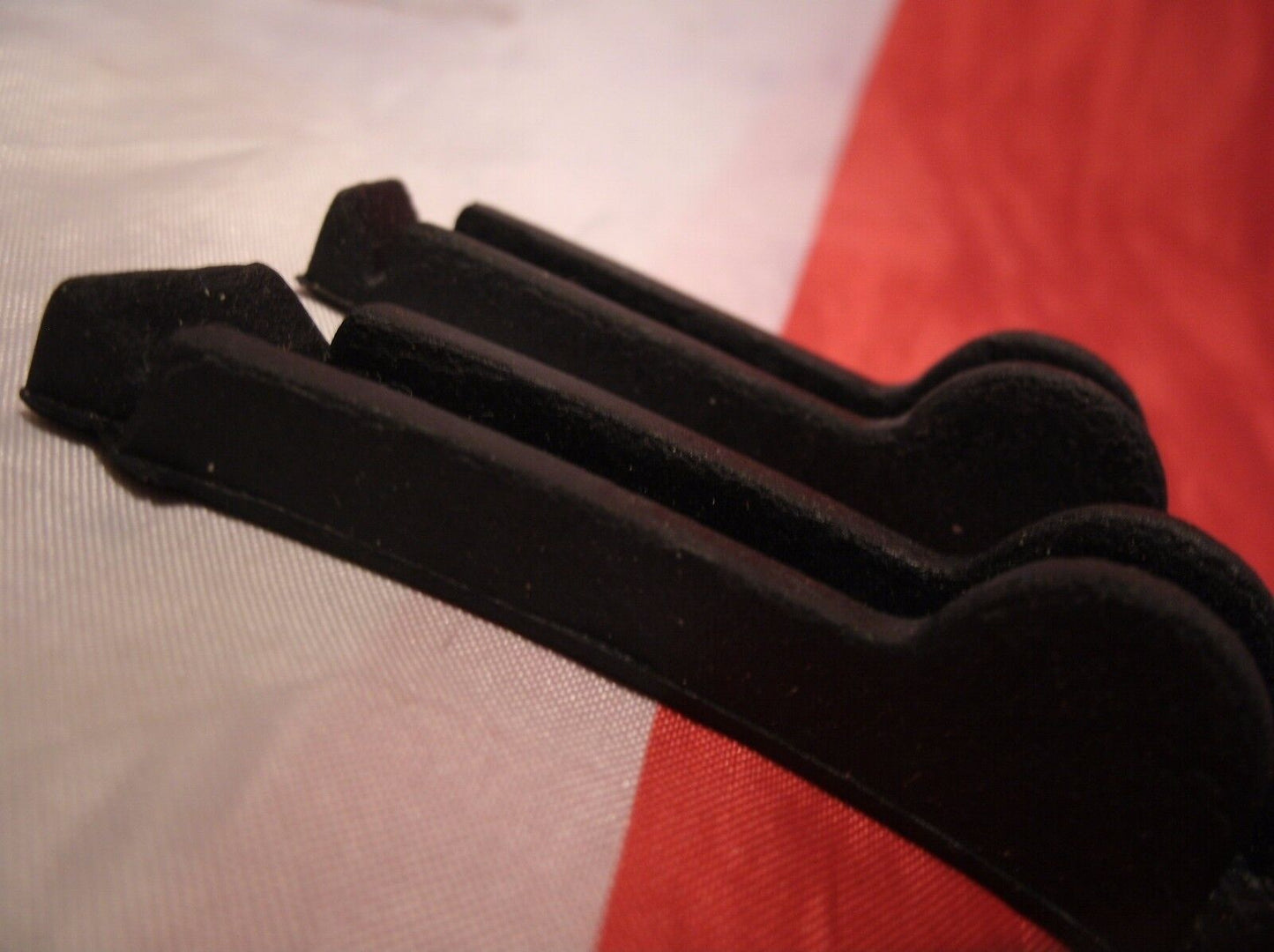 Rover P6 2000 * 2200 * 3500 * 3500s & NADA ONE PAIR OF DOOR MIRROR GASKETS