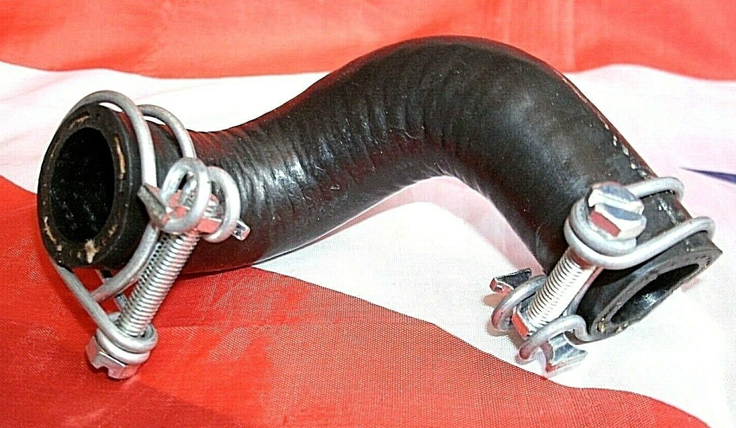1 ROVER P5 3 LITRE OUTLET HOSE FROM WATER PUMP TO HEATER WITH 2 WIRE HOSE CLIP