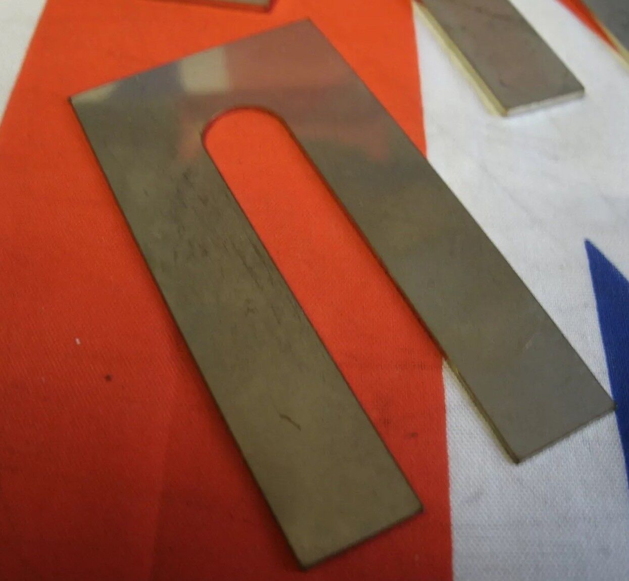 Triumph TR5 TR6 ONE SET 9 FRONT SUSPENSION ARM SHIMS IN STAINLESS STEEL