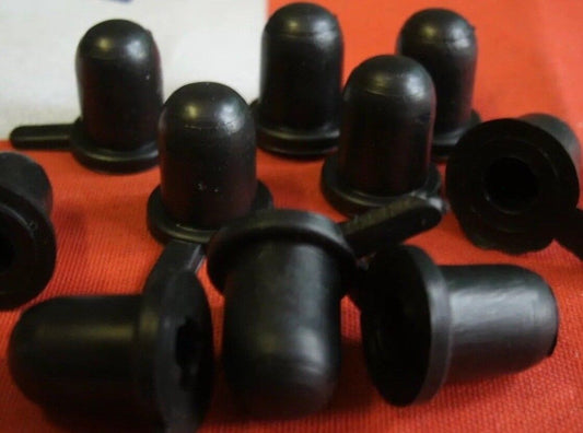 NEW RUBBER GIRLING & LOCKHEED DUST CAP COVER FOR BRAKES CLUTCH BLEED NIPPLES