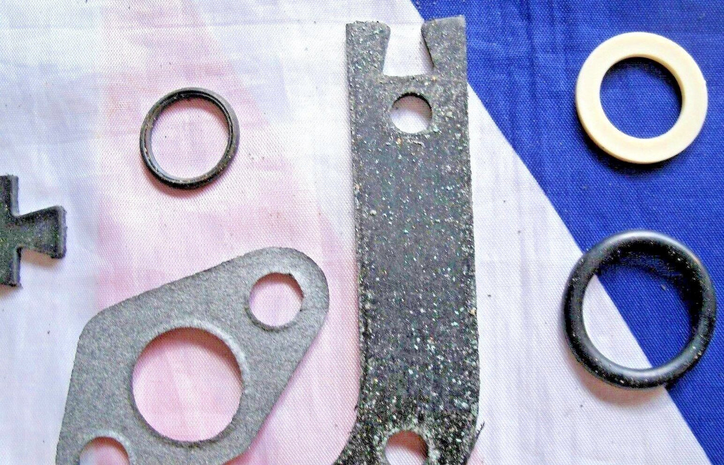 RELIANT SCIMITAR V6 3 LT RUBBER GASKET SUMP SET SE4 SE5 SE6A  N/D.