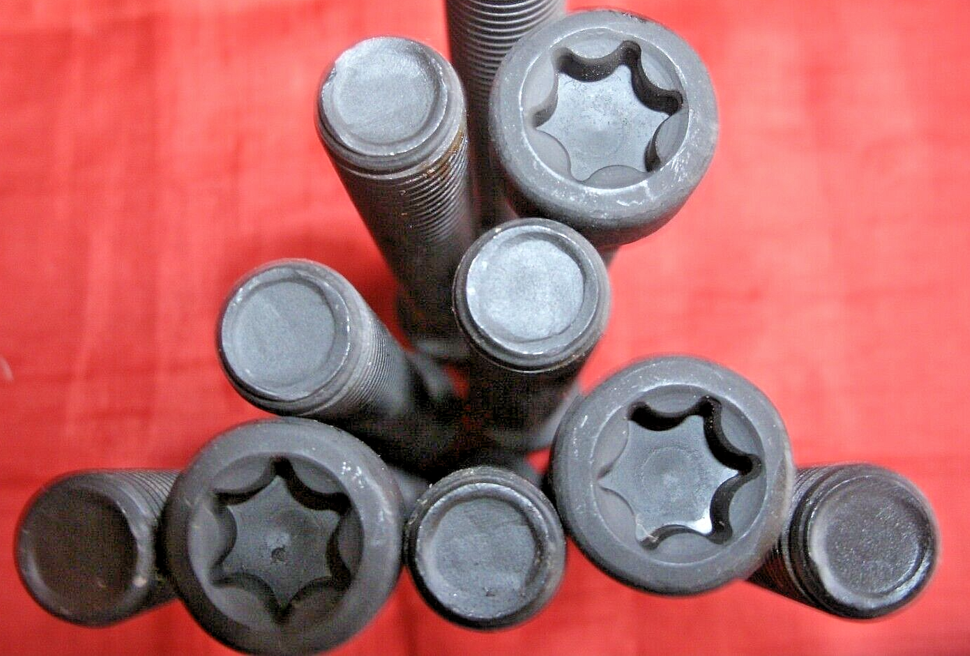 One New Set Of Ten Course FORD Pinto Cylinder Head Bolts 1.6 1.8 & 2.0 Models.