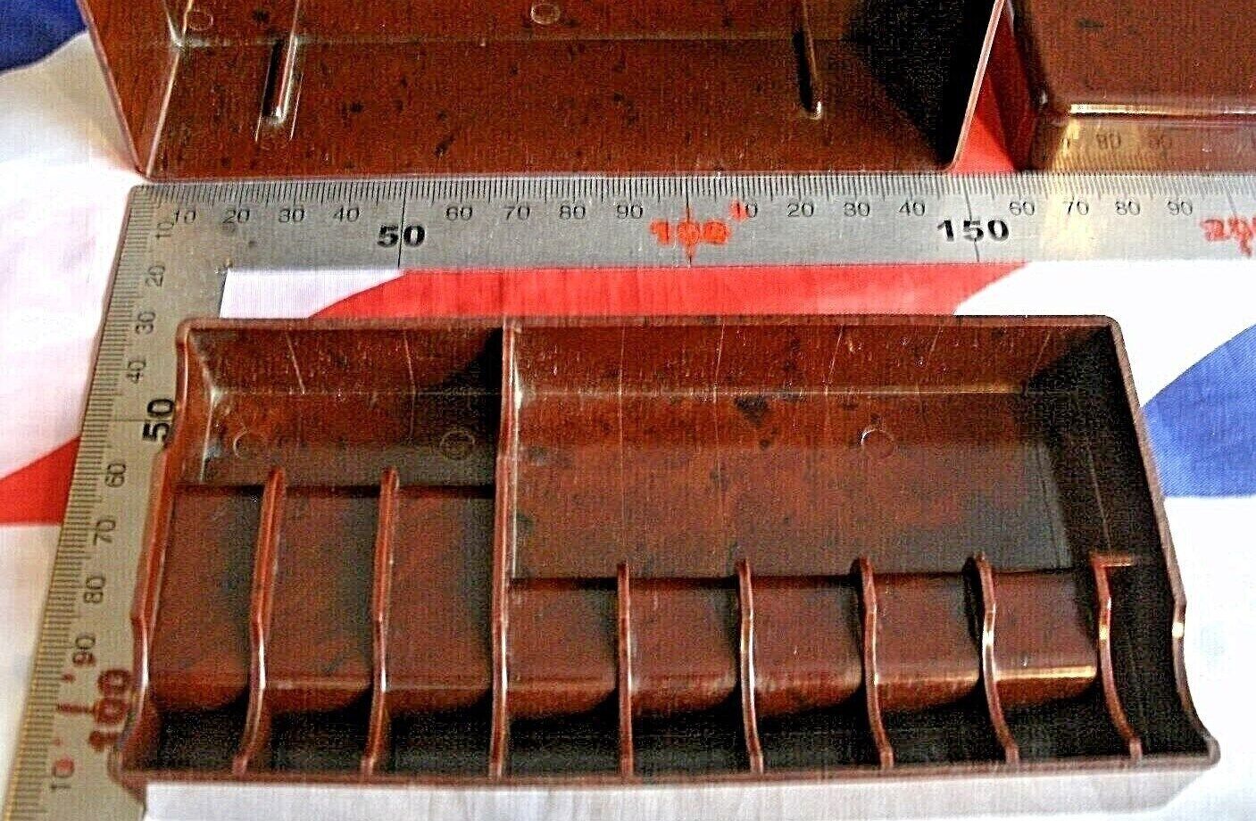 Stunning Brown Bakelite LittleTrinkets Box with 11 Small & 1 Large Conpartments