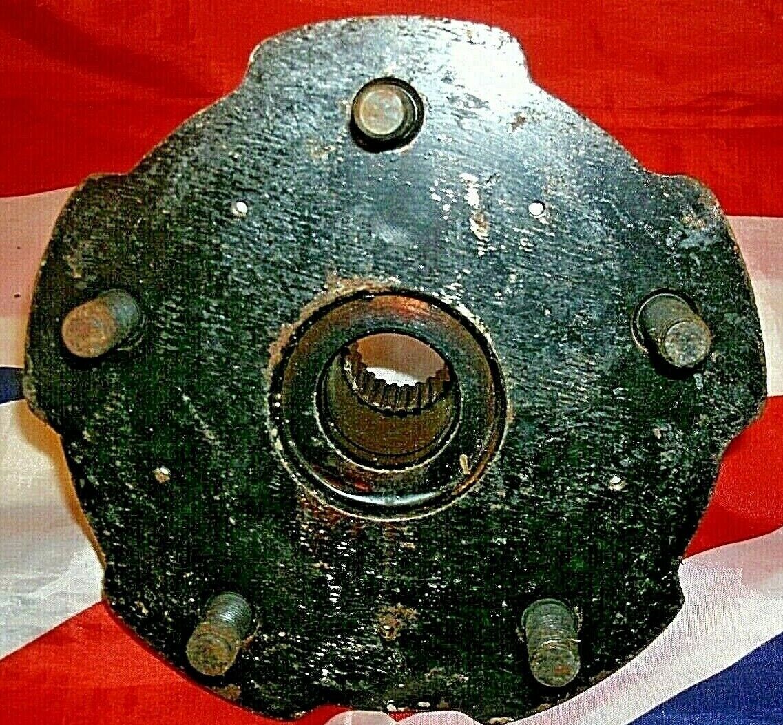 NOS Rover P6 2000 2200 3500 Rear Drive Flange Assemble Inc Set 5 Wheel Studs