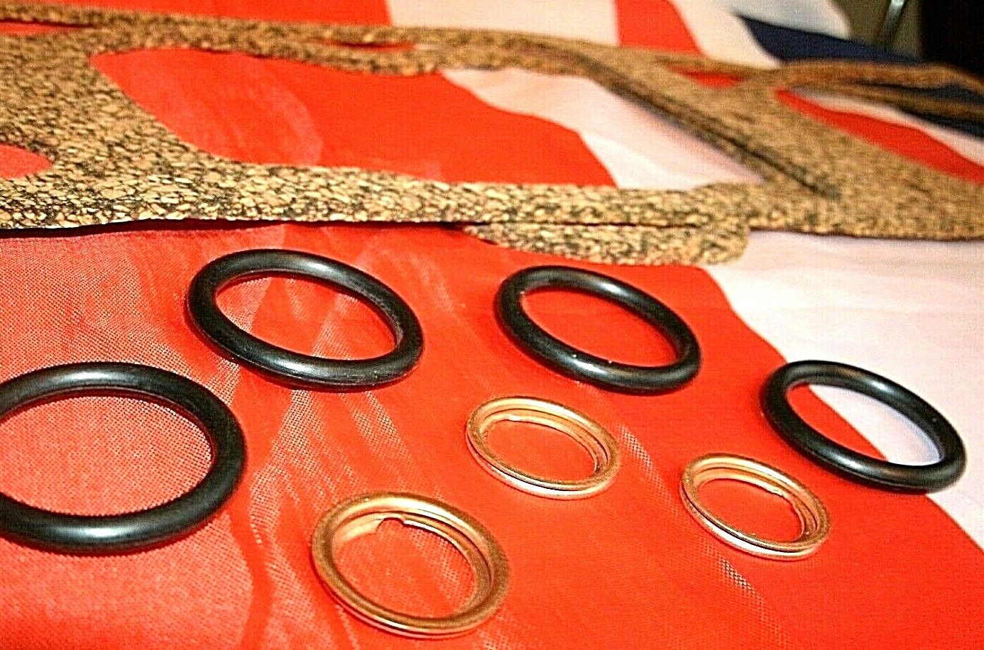 NEW ROVER P5 3 LITRE TOP & SIDE TAPPETS ROCKER COVERS GASKET WITH ALL SEALS