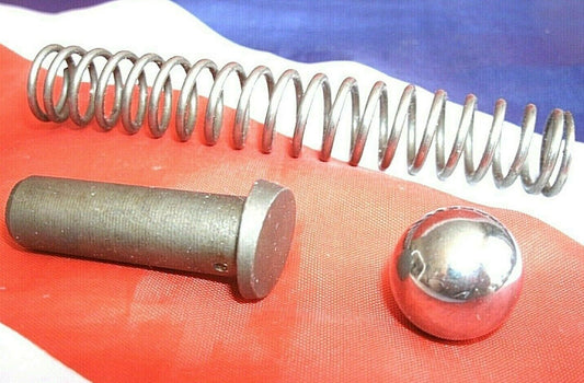 NOS SERIES 1.2.3 LAND ROVER OIL PRESSURE RELIEF VALVE SPRING PLUNGER & BALL KIT.