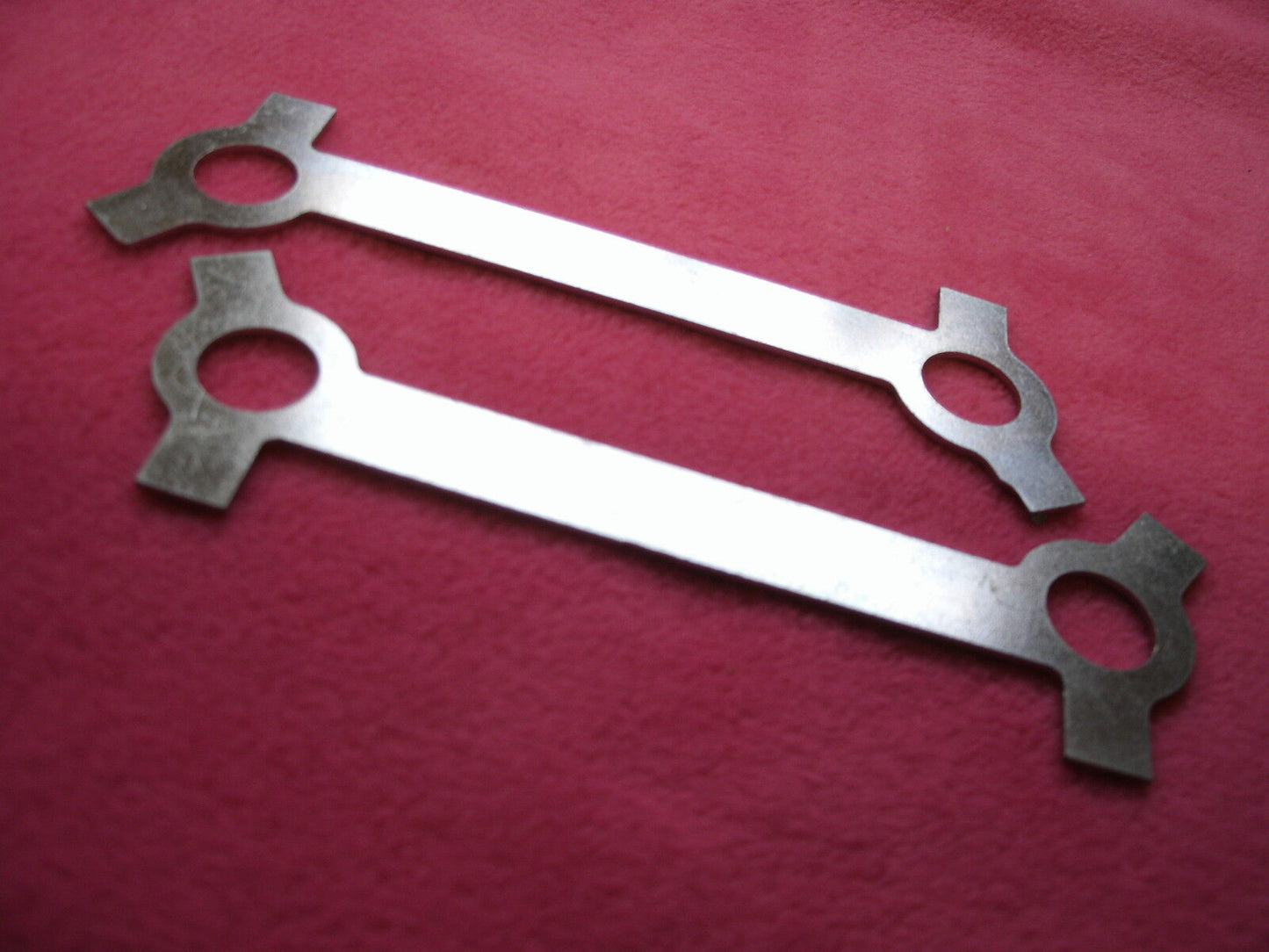 ROVER P4 ALL MODELS 1959 1964 FRONT BRAKE CALIPER LOCK TAB KIT 2