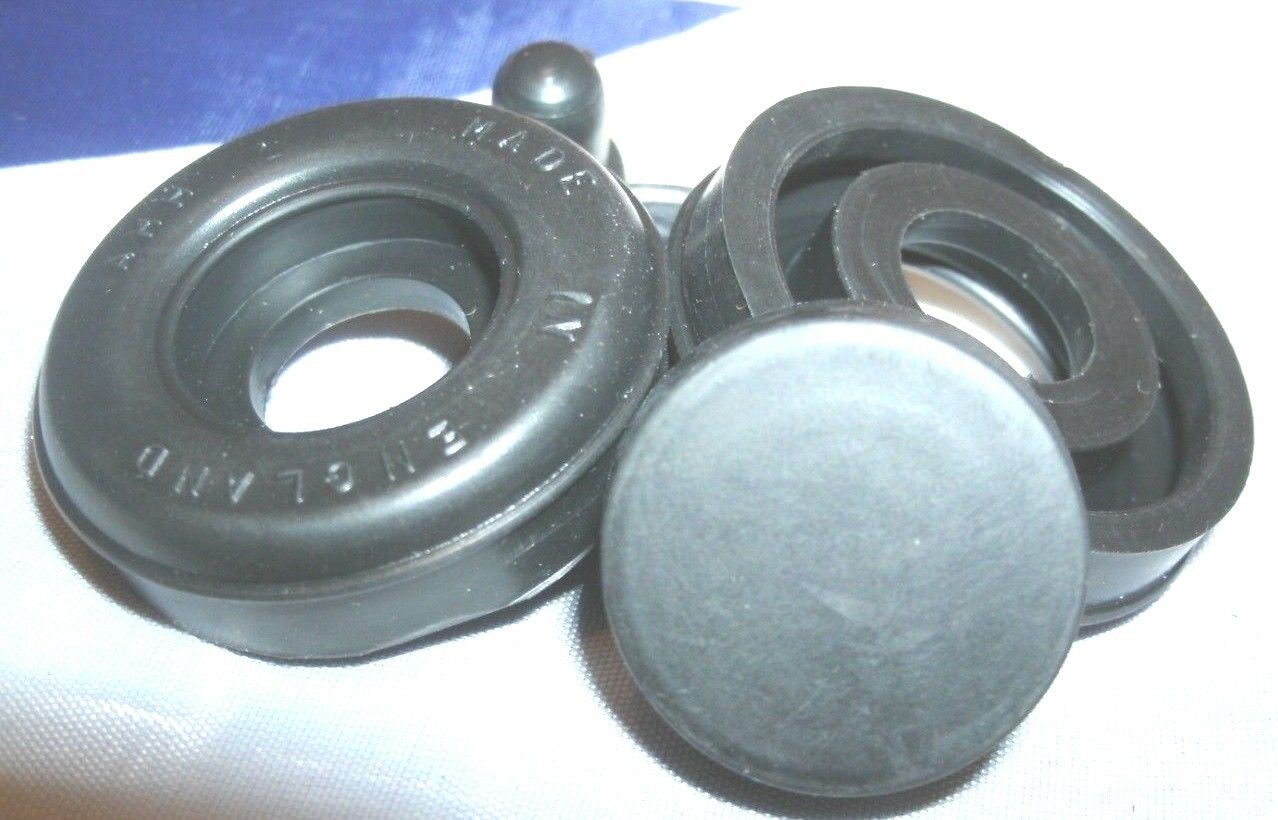 NEW Rover P5B 3.5 V8 Wheel Cylinder Seal Kit Full Rear Axle Set Both Sides.