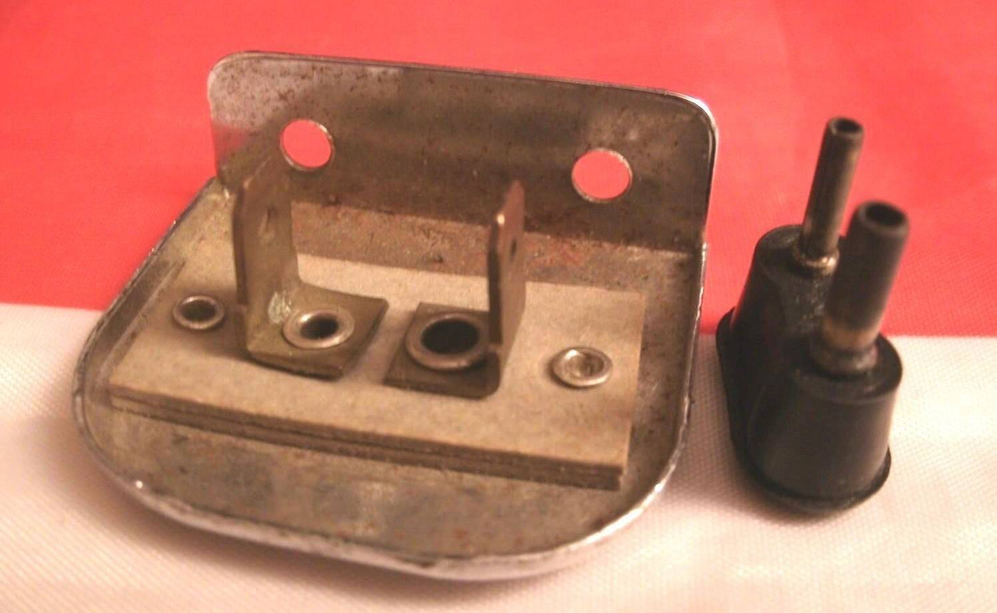 NOS Classic Range Rover 12V Power Socket Adapter Outlet For Accessories